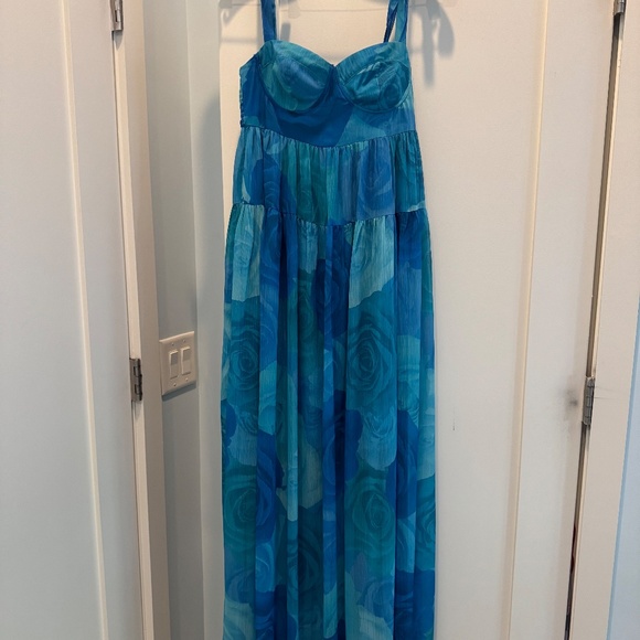 Promesa Coming Up Roses Floral Chiffon Tiered Maxi Dress - Size M - Picture 3 of 7